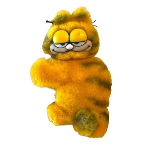 Vintage Garfield Dakin Made in Korea Gripper/Hugger Plush Toy